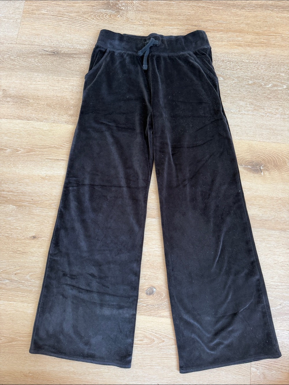 Abercrombie Kids black Velvet Lounge Pants